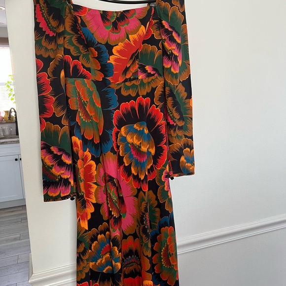 NWT FARM RIO Colorful Flowers Midi Dress - Picture 10 of 13